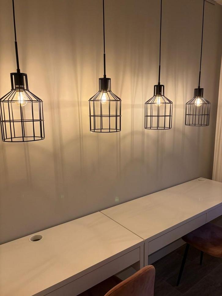 Hanglamp Mats zwart (4 stuks), Huis en Inrichting, Lampen | Hanglampen, Zo goed als nieuw, Minder dan 50 cm, Metaal, Ophalen of Verzenden