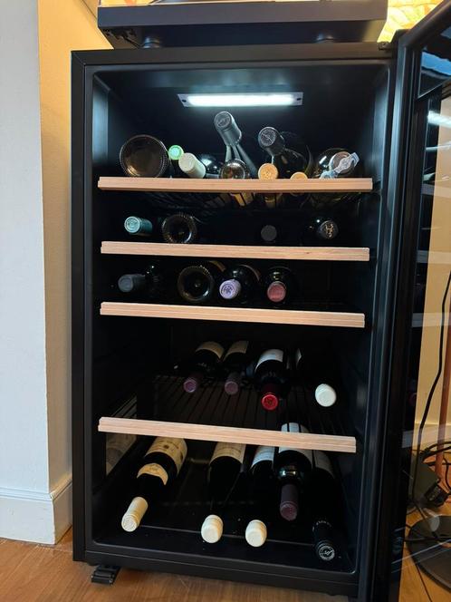 Wijnkoelkast - Climadiff CS63B1, Witgoed en Apparatuur, Koelkasten en IJskasten, Zo goed als nieuw, Zonder vriesvak, 45 tot 60 cm