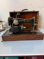 Singer naaimachine met sewingmotor, Ophalen