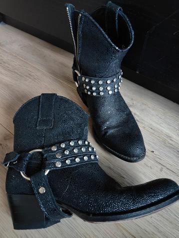 Sendra 37 westen enkellaars zwart glitter  bootbelt  beschikbaar voor biedingen