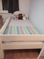 Single bed for sale!, Huis en Inrichting, Slaapkamer | Bedden, 90 cm, Eenpersoons, Wit, Hout