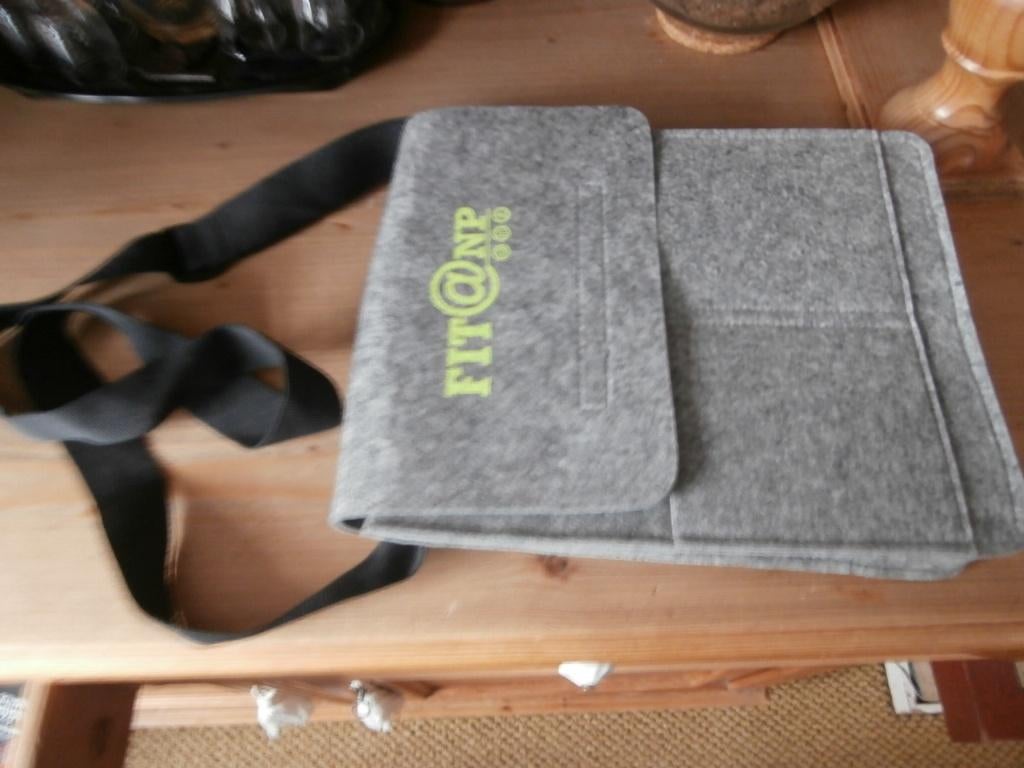 schoudertas grijs vilt verstelbare band vakken laptoptas tas, Ophalen of Verzenden, Nieuw, Grijs, Overige merken