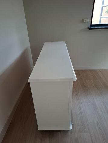 dressoir / verrijdbare kast