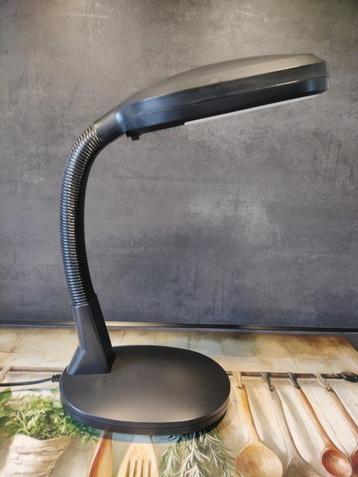 Tafel lamp staande model met spaarlamp merk Livarno LTL 20A1 beschikbaar voor biedingen