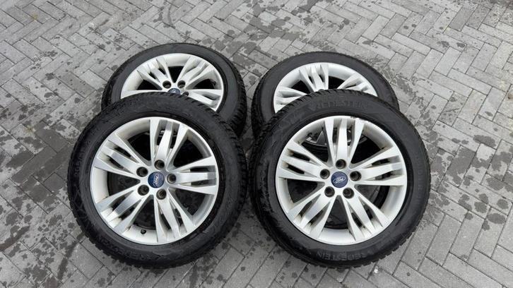 Vredestein wintrac 205/55 - 16 inch velgen, Auto-onderdelen, Banden en Velgen, Banden en Velgen, Winterbanden, 16 inch, 205 mm