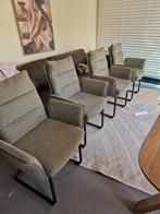 Eetkamer tafel met vier stoelen perdirekt beschikbaar, Ophalen