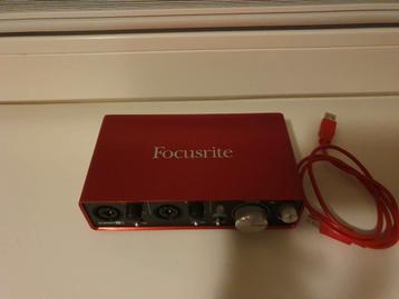 Focusrite Scarlett 2i2 Audio Interface beschikbaar voor biedingen