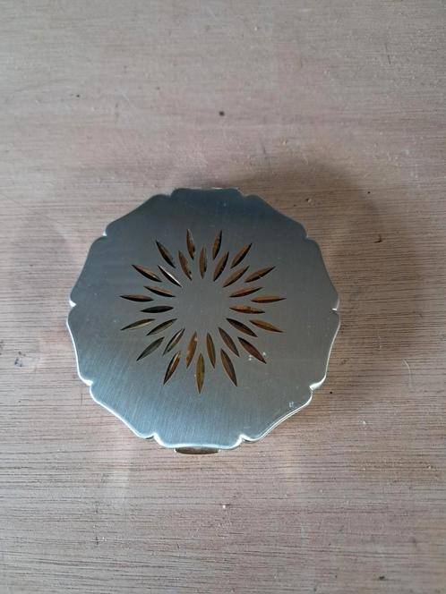 Antieke Stratton Poederdoos Ster Design, Antiek en Kunst, Antiek | Woonaccessoires, Ophalen of Verzenden