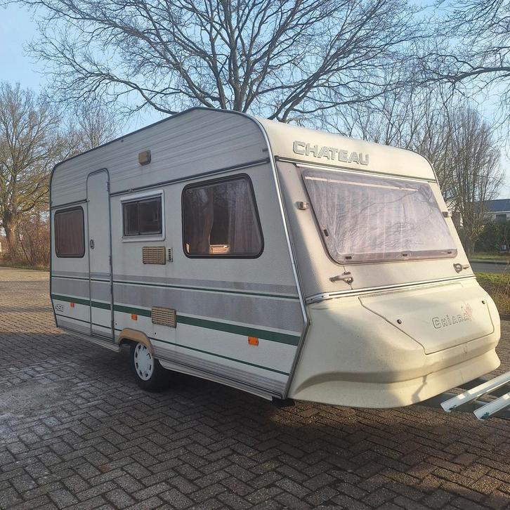 Chateau Chiara 450, Voortent+luifel, Stapelbed, 6 persoons!, Caravans en Kamperen, Caravans, Particulier, tot en met 6, 500 - 750 kg