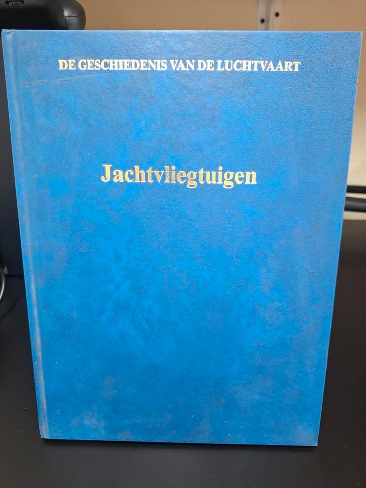Jachtvliegtuigen – De Geschiedenis van de Luchtvaart, Boeken, Oorlog en Militair, Zo goed als nieuw, Voor 1940, Ophalen of Verzenden