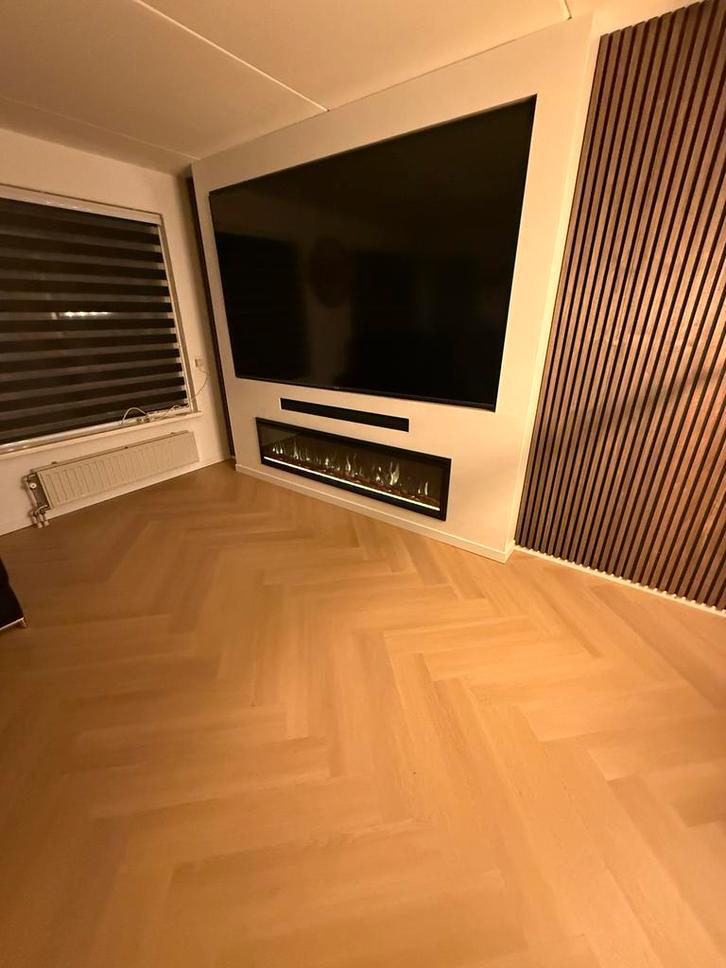 Wil je een fris nieuw vloertje!! Bel ons!, Huis en Inrichting, Stoffering | Vloerbedekking, Nieuw, Laminaat, Overige kleuren, 75 m² of meer