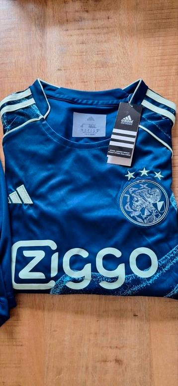 Ajax uittenue maat M *NIEUW  beschikbaar voor biedingen