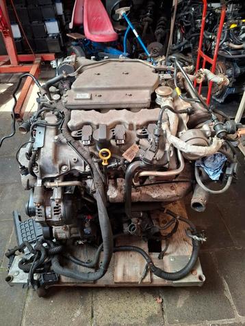 Komplete 2.8 v6 turbo 325 pk motor uit een opel insignia opc beschikbaar voor biedingen
