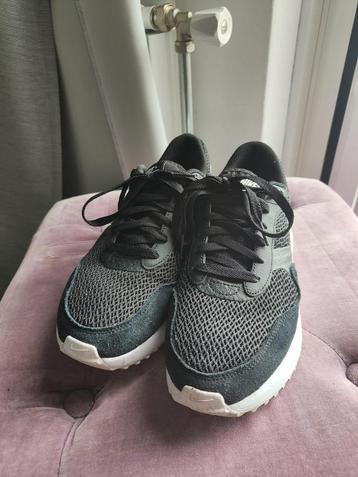 Nike air max systm mt 40,5 beschikbaar voor biedingen
