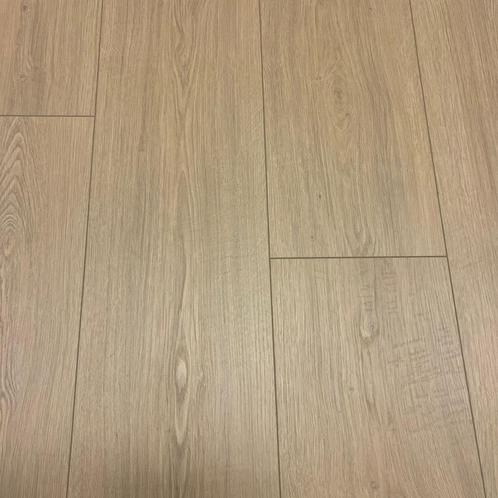 Aqua Laminaat invicta naturel eiken, Huis en Inrichting, Stoffering | Vloerbedekking, Nieuw, Laminaat, Bruin, 75 m² of meer, Ophalen of Verzenden