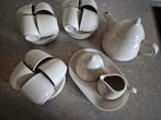 16 delig crème kleurig  koffie servies, Huis en Inrichting, Keuken | Servies, Ophalen of Verzenden, Porselein, Overige stijlen