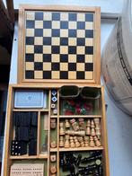 Vintage Houten Spelletjesdoos - Schaak, Backgammon, Meer!, Hobby en Vrije tijd, Gezelschapsspellen | Bordspellen, Een of twee spelers