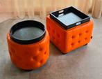 Retro look poefen rond en vierkant oranje merk KUKA 45 cm., Huis en Inrichting, Minder dan 50 cm, Vierkant, Ophalen of Verzenden