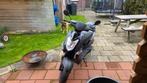 Leuke nette scooter, Fietsen en Brommers, Ophalen, Zo goed als nieuw, Benzine, Overige modellen