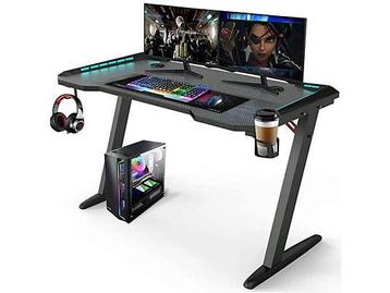 Gaming bureau  beschikbaar voor biedingen