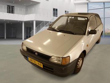 Toyota Starlet 1.3i/AUTOMAAT/DAKJE beschikbaar voor biedingen