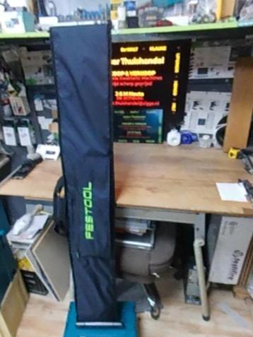 Festool Geleiders in Foedraal. beschikbaar voor biedingen