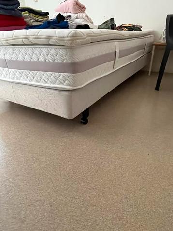 Comfortabel Bed - Verschillende Maten Beschikbaar! beschikbaar voor biedingen