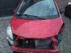 MOTORKAP TOYOTA AYGO  ROOD, Niet ingevuld, Gebruikt, Voor, Niet ingevuld