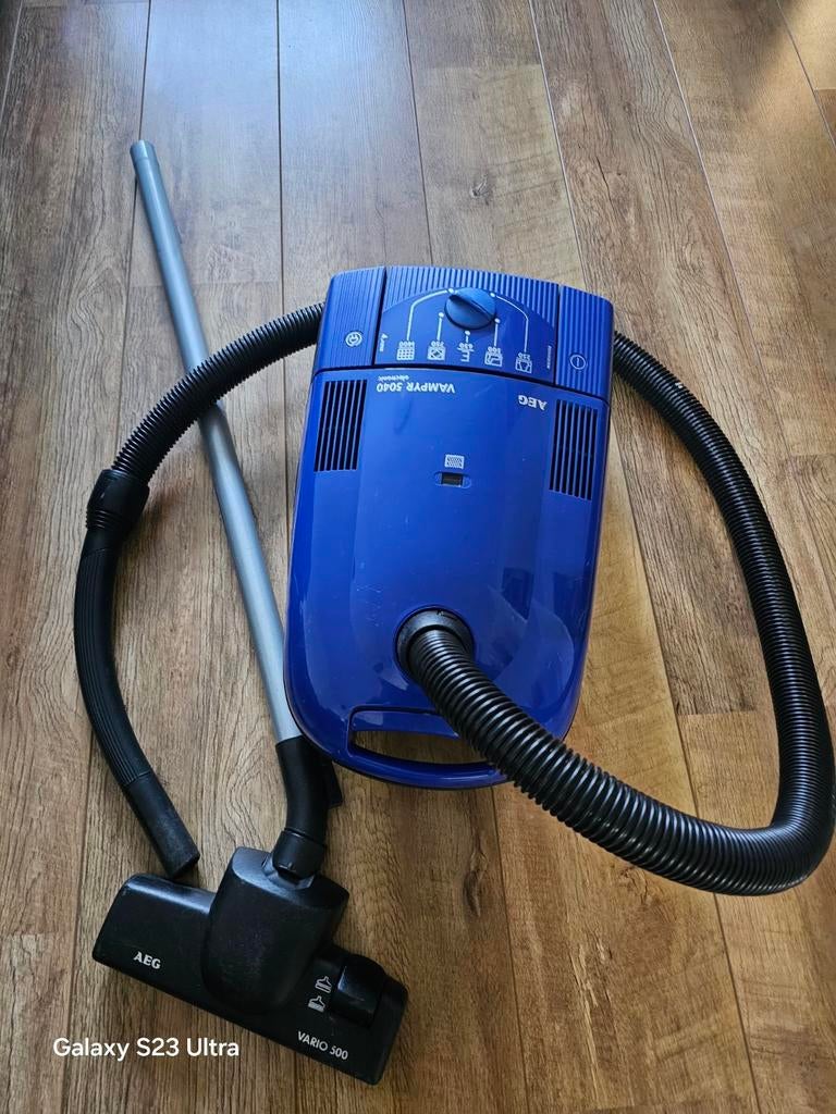 AEG Vampyr 5040 Stofzuiger - Goed Onderhouden, Witgoed en Apparatuur, Stofzuigers, Stofzak, Gebruikt, Stofzuiger, Ophalen of Verzenden