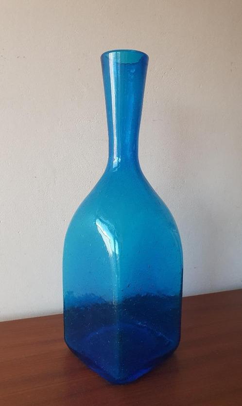 Vaas blauw glas mondgeblazen vintage 38 x 11 x 11 vintage, Antiek en Kunst, Antiek | Glas en Kristal, Ophalen of Verzenden