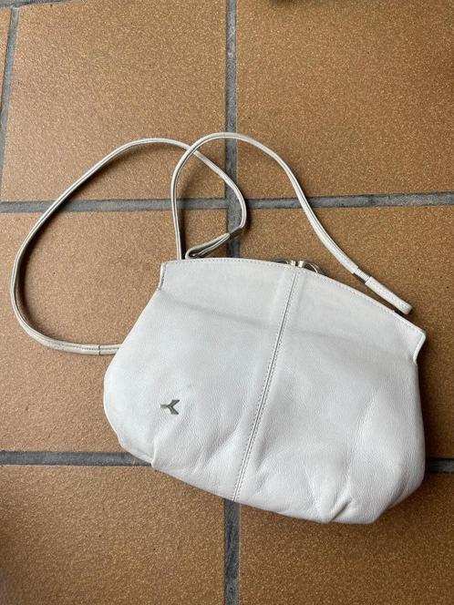 Vintage retro wit leren kniptasje kniptas beugeltas damestas, Sieraden, Tassen en Uiterlijk, Tassen | Damestassen, Zo goed als nieuw