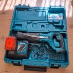 Makita Reciprozaag, Doe-het-zelf en Verbouw, Gereedschap | Zaagmachines, 70 mm of meer, 600 tot 1200 watt, Ophalen of Verzenden