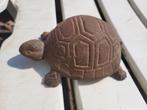 Mooie gietijzeren schildpad, Tuin en Terras, Tuinbeelden, Ophalen of Verzenden, Zo goed als nieuw, Metaal, Dierenbeeld