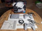PlayStation Classic mini met 120 Games!, Ophalen of Verzenden, Zo goed als nieuw, Met 2 controllers
