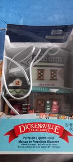 Dickensville collectables B&B en Pompstation., Ophalen of Verzenden, Zo goed als nieuw