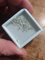 Kleine citrien peertjes, Verzamelen, Mineralen en Fossielen, Ophalen of Verzenden