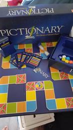 Pictionary - compleet, Drie of vier spelers, Ophalen of Verzenden, Zo goed als nieuw
