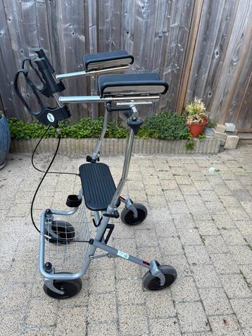 Rollator met armsteun - armschalen rollator beschikbaar voor biedingen