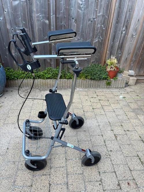 Rollator met armsteun - armschalen rollator, Diversen, Rollators, Zo goed als nieuw, Ophalen of Verzenden