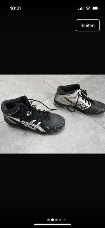 Korfbalschoenen maat 44 - Zeer Goede Staat! beschikbaar voor biedingen