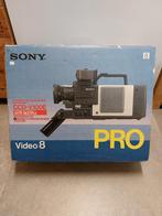 Retro vintage Sony  video8 pro camera  ccd-100e filmprop, Ophalen of Verzenden, 1980 tot heden, Filmcamera