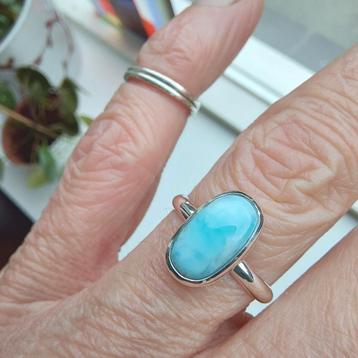 Mooie nieuwe zilveren ring, rechthoekig ovale Larimar mt 17 beschikbaar voor biedingen