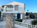 Te huur 8 pers. Villa Calpe / Spanje met zwembad, Vakantie, Vakantiehuizen | Spanje, Dorp, 8 personen, 4 of meer slaapkamers, Aan zee