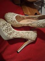 Hakken, Kleding | Dames, Schoenen, Wit, Ophalen of Verzenden, Schoenen met hoge hakken, Onbekend
