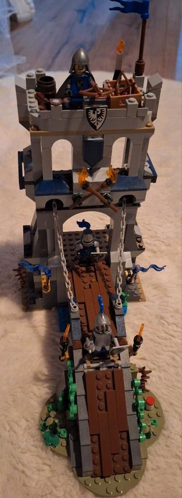 Lego kasteel MOC toren met ophaalbrug beschikbaar voor biedingen