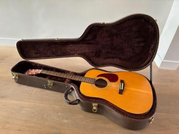 Cort Earth akoestische gitaar beschikbaar voor biedingen