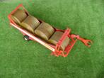 Krone Benac RBR 3000 rondebalenwagen van Britains nr. 9534, Hobby en Vrije tijd, Modelauto's | 1:32, Ophalen of Verzenden, Zo goed als nieuw