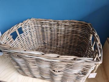 Rieten rotan mand - NIEUW beschikbaar voor biedingen