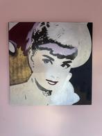 Audrey Hepburn schilderij, Ophalen