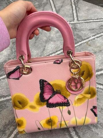Dior Handtas Roze met Bloemen beschikbaar voor biedingen